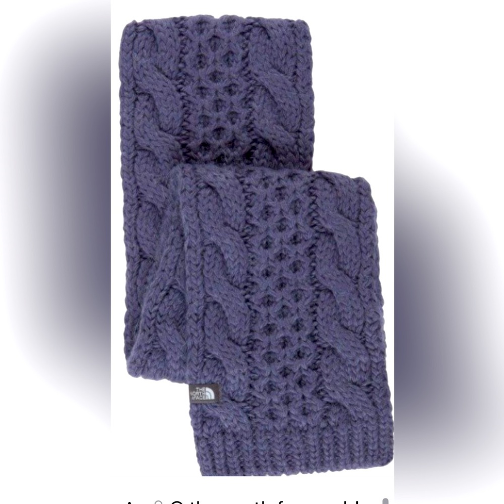 The North Face Minna Cable Scarf
